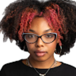 Meet your Posher, Courtney